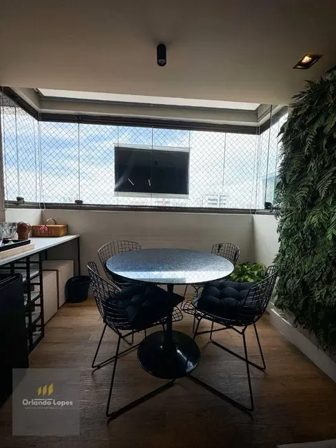 Apartamento com 3 quartos à venda, 100m2 em Ponta Verde, Maceio - AL - imagem 4 Foto 4 de Apartamento com 3 quartos à venda, 100m2 em Ponta Verde, Maceio - AL