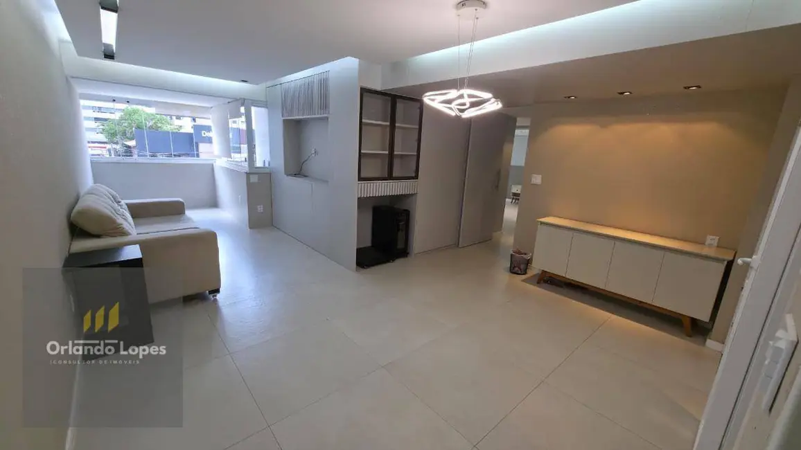 Apartamento com 4 quartos à venda, 126m2 em Ponta Verde, Maceio - AL - imagem 1 Foto 1 de Apartamento com 4 quartos à venda, 126m2 em Ponta Verde, Maceio - AL