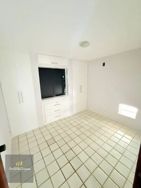 Foto 2 de Apartamento com 2 quartos à venda, 70m2 em Jatiúca, Maceio - AL