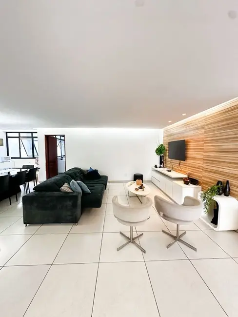 Foto 8 de Apartamento com 4 quartos à venda, 252m2 em Ponta Verde, Maceio - AL