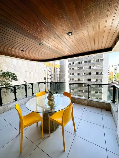 Foto 2 de Apartamento com 4 quartos à venda, 252m2 em Ponta Verde, Maceio - AL