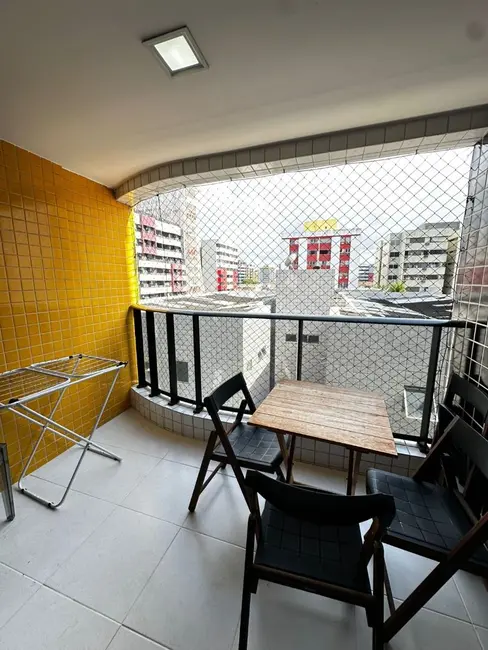 Foto 2 de Apartamento com 3 quartos à venda, 80m2 em Jatiúca, Maceio - AL