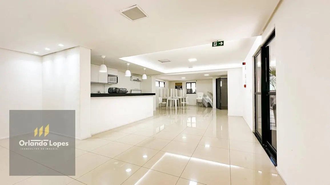 Apartamento com 2 quartos à venda, 65m2 em Ponta Verde, Maceio - AL - imagem 2 Foto 2 de Apartamento com 2 quartos à venda, 65m2 em Ponta Verde, Maceio - AL