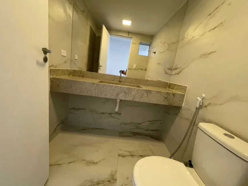 Apartamento com 5 quartos à venda, 300m2 em Centro, Maceio - AL - imagem 3 Foto 3 de Apartamento com 5 quartos à venda, 300m2 em Centro, Maceio - AL