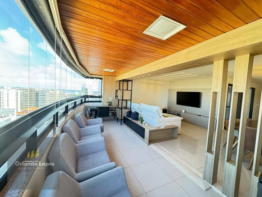 Cobertura com 4 quartos à venda, 255m2 em Ponta Verde, Maceio - AL - imagem 5 Foto 5 de Cobertura com 4 quartos à venda, 255m2 em Ponta Verde, Maceio - AL