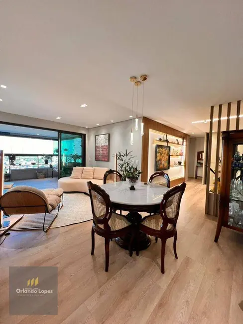 Apartamento com 4 quartos à venda, 176m2 em Farol, Maceio - AL - imagem 2 Foto 2 de Apartamento com 4 quartos à venda, 176m2 em Farol, Maceio - AL