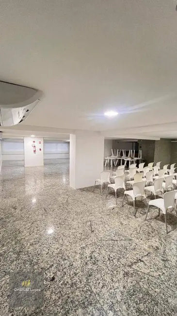 Apartamento com 4 quartos à venda, 165m2 em Ponta Verde, Maceio - AL - imagem 4 Foto 4 de Apartamento com 4 quartos à venda, 165m2 em Ponta Verde, Maceio - AL