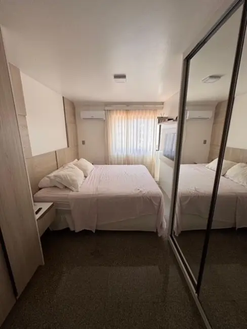 Apartamento com 3 quartos à venda, 138m2 em Ponta Verde, Maceio - AL - imagem 3 Foto 3 de Apartamento com 3 quartos à venda, 138m2 em Ponta Verde, Maceio - AL