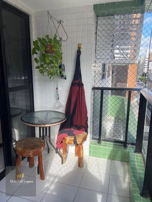 Foto 9 de Apartamento com 2 quartos à venda, 67m2 em Ponta Verde, Maceio - AL