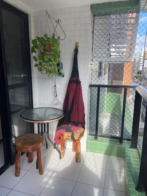 Foto 9 de Apartamento com 2 quartos à venda, 67m2 em Ponta Verde, Maceio - AL