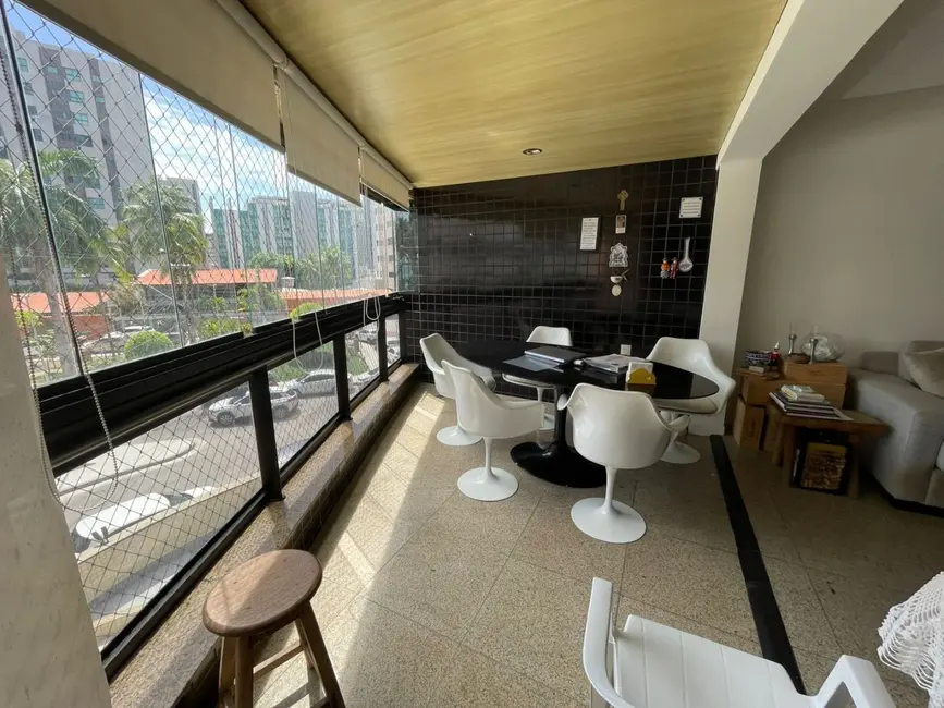 Apartamento com 4 quartos à venda, 190m2 em Ponta Verde, Maceio - AL - imagem 9 Foto 9 de Apartamento com 4 quartos à venda, 190m2 em Ponta Verde, Maceio - AL