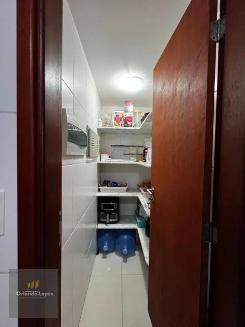 Foto 8 de Apartamento com 4 quartos à venda, 187m2 em Pajuçara, Maceio - AL
