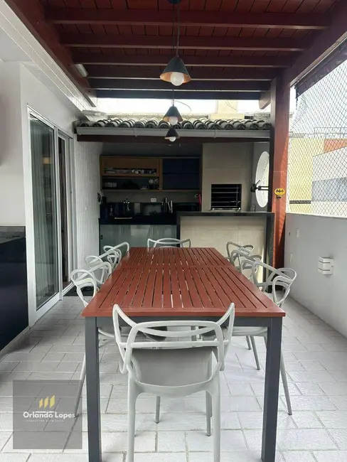 Cobertura com 5 quartos à venda, 200m2 em Ponta Verde, Maceio - AL - imagem 2 Foto 2 de Cobertura com 5 quartos à venda, 200m2 em Ponta Verde, Maceio - AL