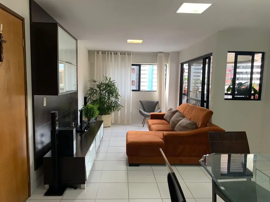 Apartamento com 3 quartos à venda, 125m2 em Ponta Verde, Maceio - AL - imagem 1 Foto 1 de Apartamento com 3 quartos à venda, 125m2 em Ponta Verde, Maceio - AL