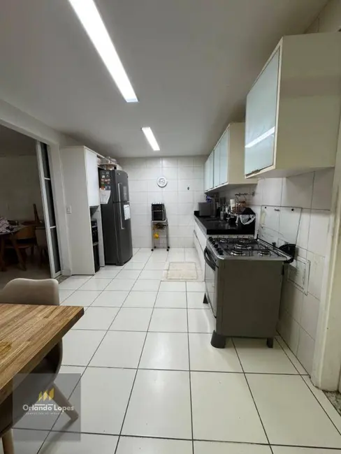 Foto 5 de Apartamento com 4 quartos à venda, 194m2 em Ponta Verde, Maceio - AL