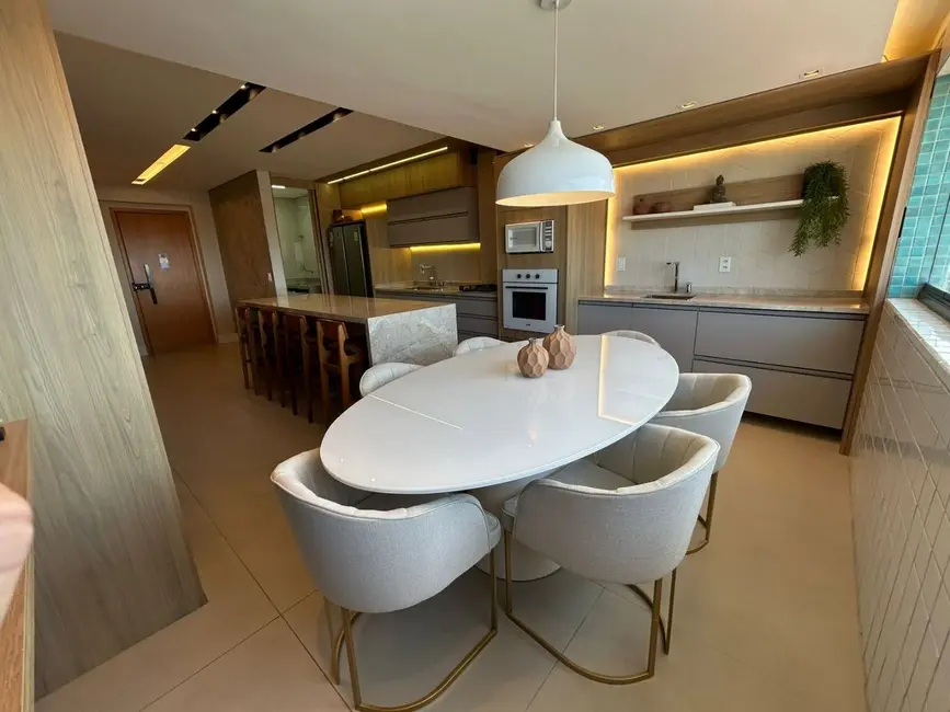 Foto 1 de Apartamento com 2 quartos à venda, 79m2 em Jatiúca, Maceio - AL