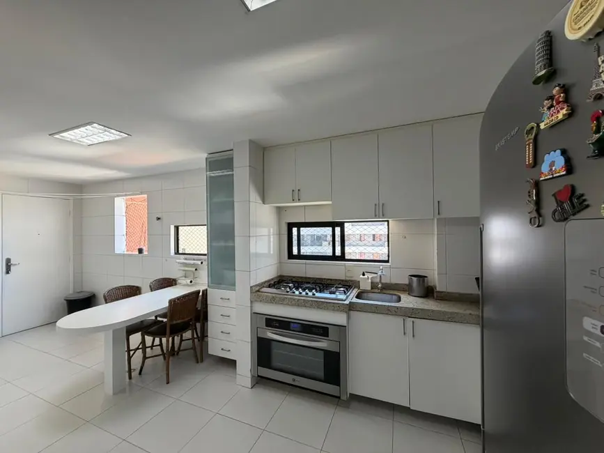 Apartamento com 3 quartos à venda, 126m2 em Ponta Verde, Maceio - AL - imagem 7 Foto 7 de Apartamento com 3 quartos à venda, 126m2 em Ponta Verde, Maceio - AL