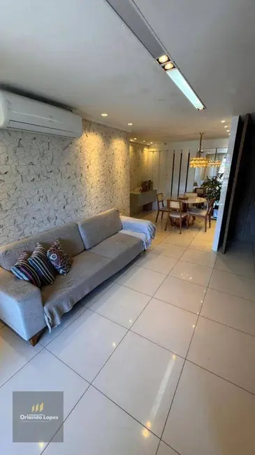 Apartamento com 3 quartos à venda, 93m2 em Ponta Verde, Maceio - AL - imagem 4 Foto 4 de Apartamento com 3 quartos à venda, 93m2 em Ponta Verde, Maceio - AL