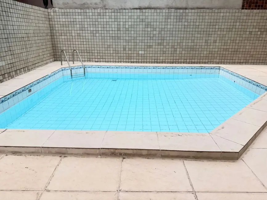 Apartamento com 4 quartos à venda, 200m2 em Ponta Verde, Maceio - AL - imagem 2 Foto 2 de Apartamento com 4 quartos à venda, 200m2 em Ponta Verde, Maceio - AL