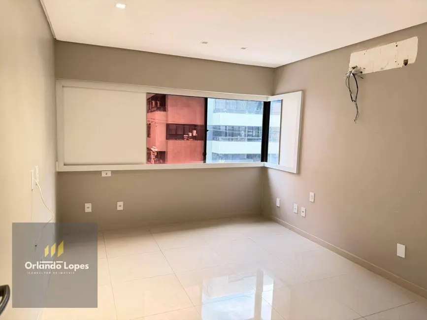 Foto 6 de Apartamento com 4 quartos à venda, 200m2 em Ponta Verde, Maceio - AL