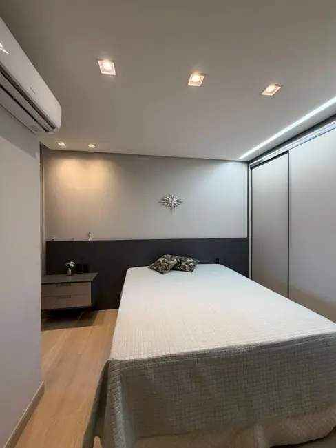 Apartamento com 2 quartos à venda, 100m2 em Ponta Verde, Maceio - AL - imagem 3 Foto 3 de Apartamento com 2 quartos à venda, 100m2 em Ponta Verde, Maceio - AL