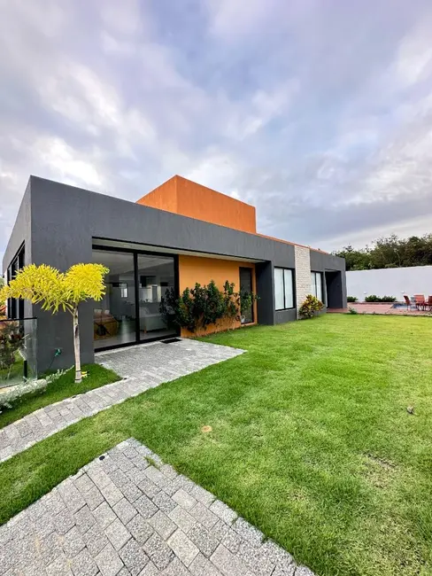 Foto 3 de Casa de Condomínio com 3 quartos à venda, 600m2 em Guaxuma, Maceio - AL