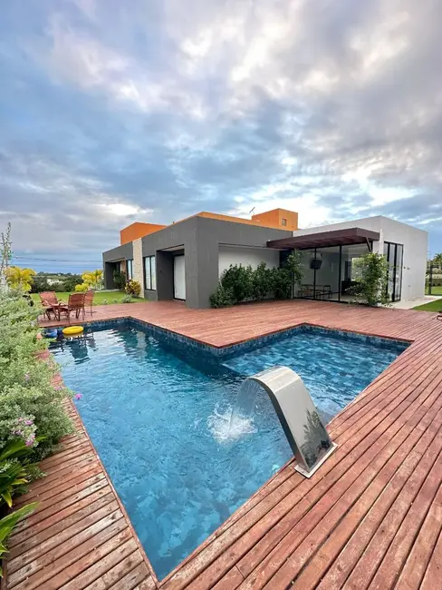 Foto 1 de Casa de Condomínio com 3 quartos à venda, 600m2 em Guaxuma, Maceio - AL