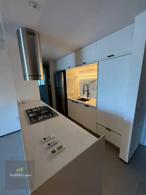 Foto 2 de Apartamento com 2 quartos à venda, 80m2 em Mangabeiras, Maceio - AL