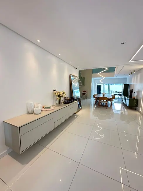 Casa de Condomínio com 5 quartos à venda, 800m2 em Serraria, Maceio - AL - imagem 3 Foto 3 de Casa de Condomínio com 5 quartos à venda, 800m2 em Serraria, Maceio - AL