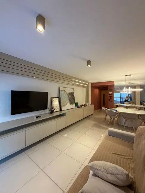 Foto 8 de Apartamento com 3 quartos à venda, 147m2 em Ponta Verde, Maceio - AL