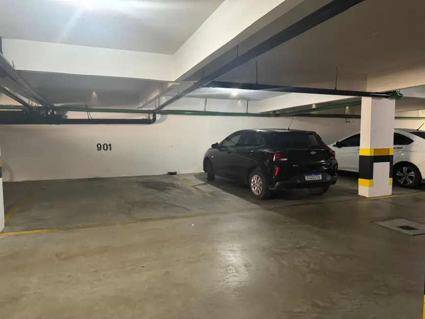 Apartamento com 3 quartos à venda, 135m2 em Ponta Verde, Maceio - AL - imagem 5 Foto 5 de Apartamento com 3 quartos à venda, 135m2 em Ponta Verde, Maceio - AL