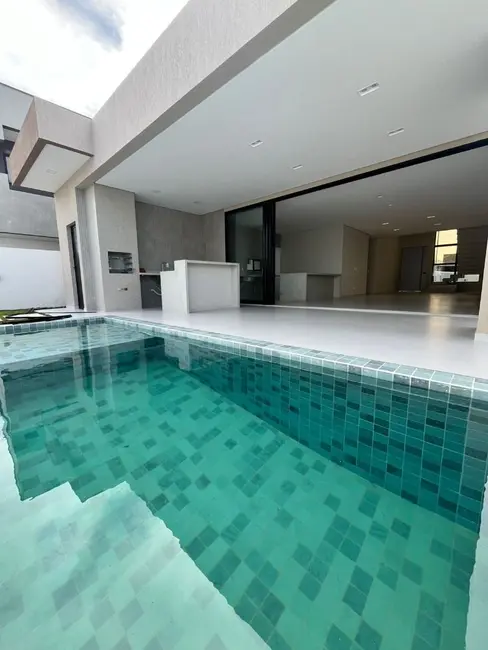 Foto 1 de Casa de Condomínio com 4 quartos à venda, 450m2 em Marechal Deodoro - AL