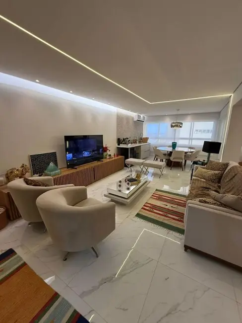 Foto 6 de Apartamento com 2 quartos à venda, 155m2 em Pajuçara, Maceio - AL