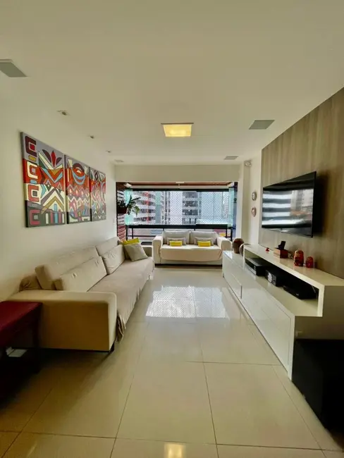 Apartamento com 4 quartos à venda, 133m2 em Ponta Verde, Maceio - AL - imagem 1 Foto 1 de Apartamento com 4 quartos à venda, 133m2 em Ponta Verde, Maceio - AL