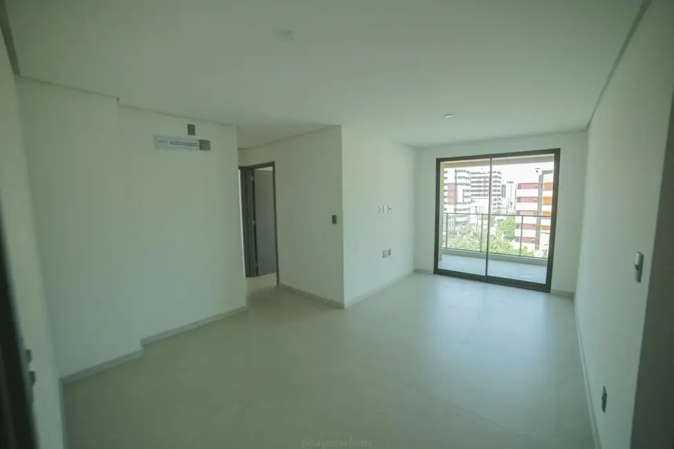 Foto 4 de Apartamento com 2 quartos à venda, 73m2 em Jatiúca, Maceio - AL
