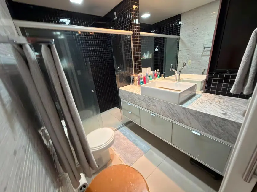 Apartamento com 3 quartos à venda, 157m2 em Ponta Verde, Maceio - AL - imagem 7 Foto 7 de Apartamento com 3 quartos à venda, 157m2 em Ponta Verde, Maceio - AL