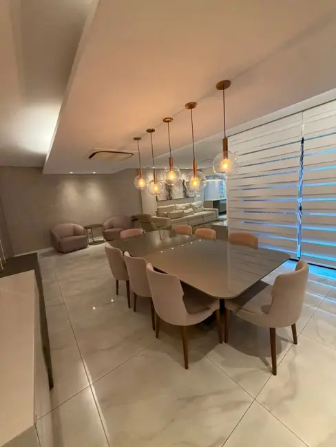 Foto 4 de Apartamento com 4 quartos à venda, 230m2 em Ponta Verde, Maceio - AL