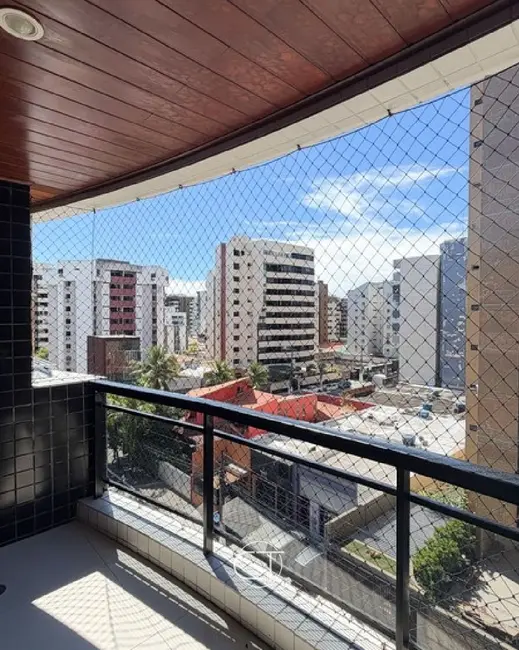 Apartamento com 3 quartos à venda, 136m2 em Ponta Verde, Maceio - AL - imagem 3 Foto 3 de Apartamento com 3 quartos à venda, 136m2 em Ponta Verde, Maceio - AL