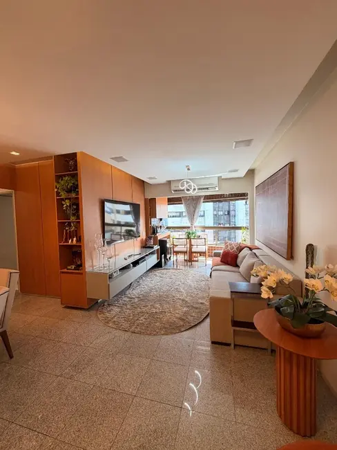 Apartamento com 3 quartos à venda, 120m2 em Ponta Verde, Maceio - AL - imagem 1 Foto 1 de Apartamento com 3 quartos à venda, 120m2 em Ponta Verde, Maceio - AL