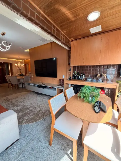 Apartamento com 3 quartos à venda, 120m2 em Ponta Verde, Maceio - AL - imagem 8 Foto 8 de Apartamento com 3 quartos à venda, 120m2 em Ponta Verde, Maceio - AL