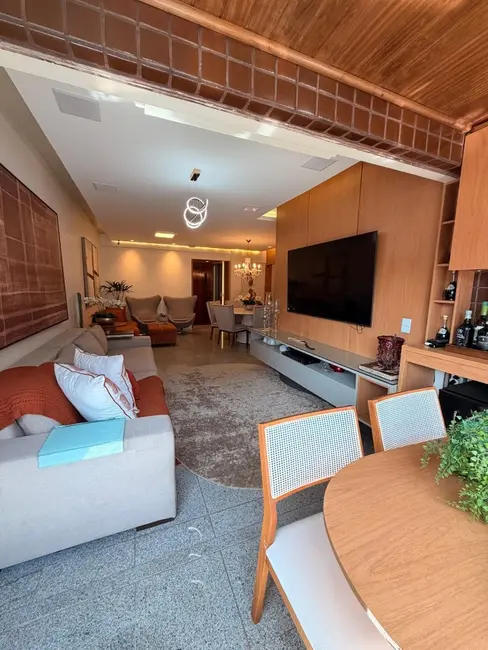 Apartamento com 3 quartos à venda, 120m2 em Ponta Verde, Maceio - AL - imagem 9 Foto 9 de Apartamento com 3 quartos à venda, 120m2 em Ponta Verde, Maceio - AL