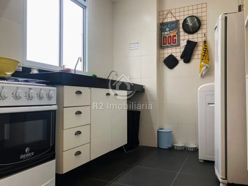 Apartamento com 2 quartos à venda, 45m2 em Três Pontes, Itaborai - RJ - imagem 5 Foto 5 de Apartamento com 2 quartos à venda, 45m2 em Três Pontes, Itaborai - RJ