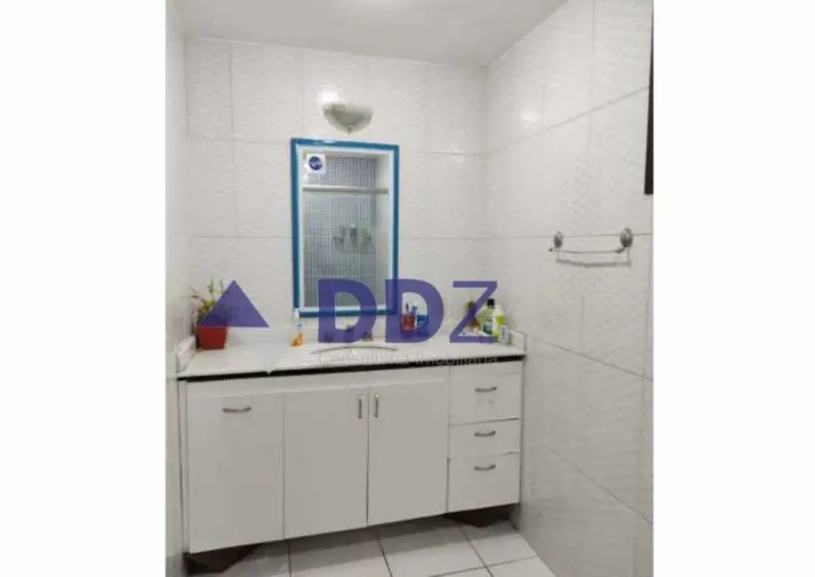 Casa com 6 quartos à venda, 574m2 em Rio De Janeiro - RJ - imagem 6 Foto 6 de Casa com 6 quartos à venda, 574m2 em Rio De Janeiro - RJ