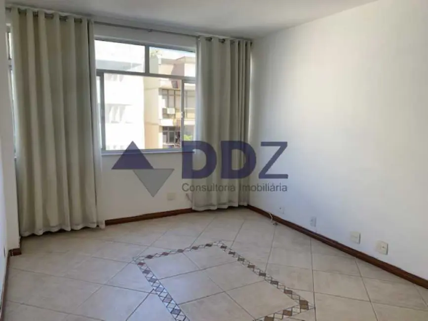 Foto 1 de Apartamento com 2 quartos para alugar, 80m2 em Rio De Janeiro - RJ