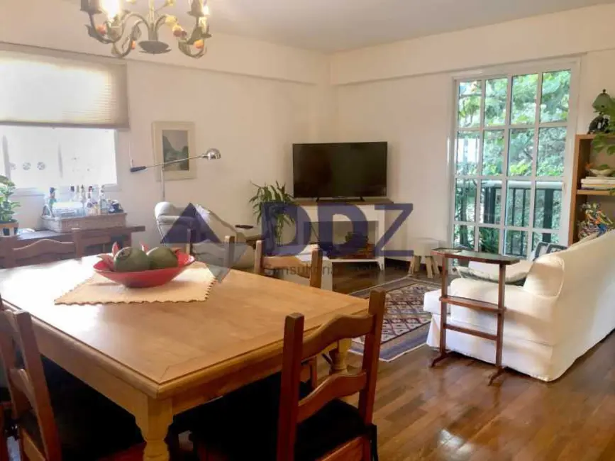 Apartamento com 4 quartos à venda, 184m2 em Rio De Janeiro - RJ - imagem 7 Foto 7 de Apartamento com 4 quartos à venda, 184m2 em Rio De Janeiro - RJ