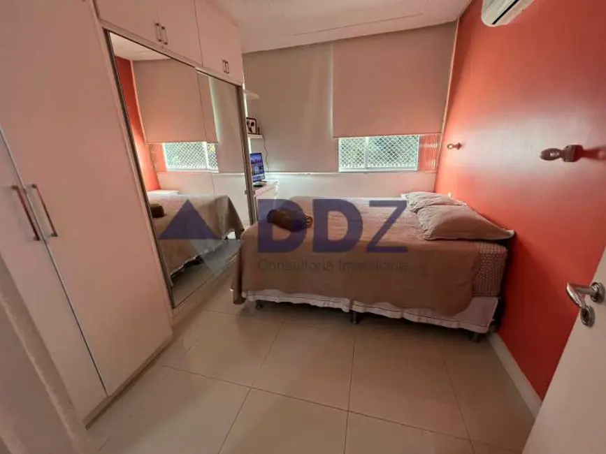 Foto 9 de Apartamento com 3 quartos à venda, 77m2 em Rio De Janeiro - RJ