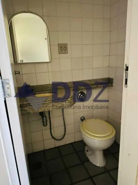 Sala Comercial à venda, 29m2 em Rio De Janeiro - RJ - imagem 6 Foto 6 de Sala Comercial à venda, 29m2 em Rio De Janeiro - RJ