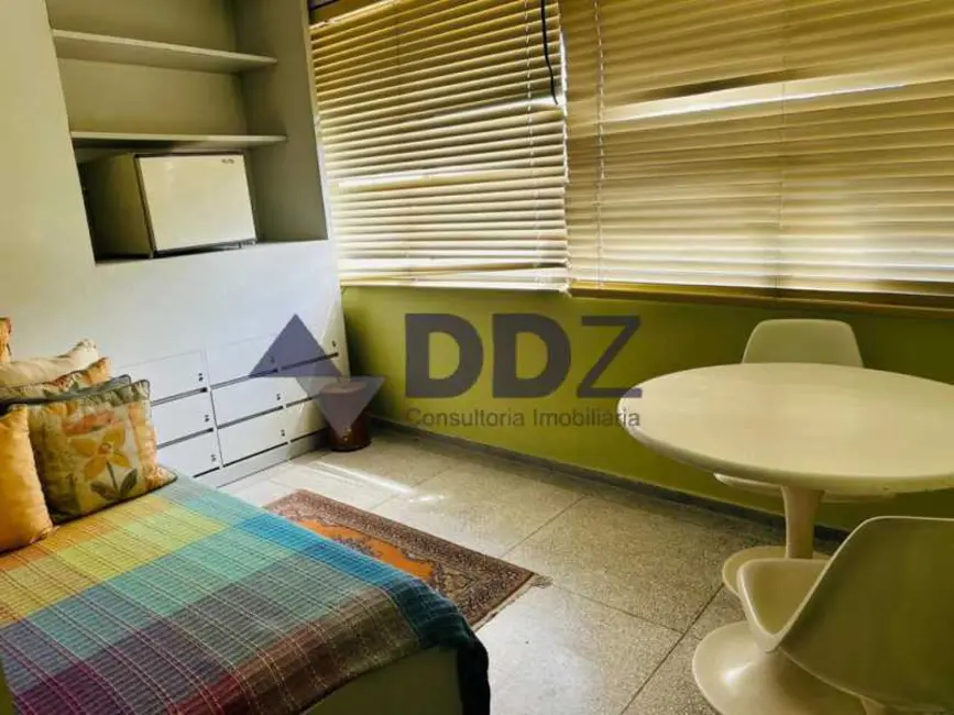 Sala Comercial à venda, 29m2 em Rio De Janeiro - RJ - imagem 2 Foto 2 de Sala Comercial à venda, 29m2 em Rio De Janeiro - RJ