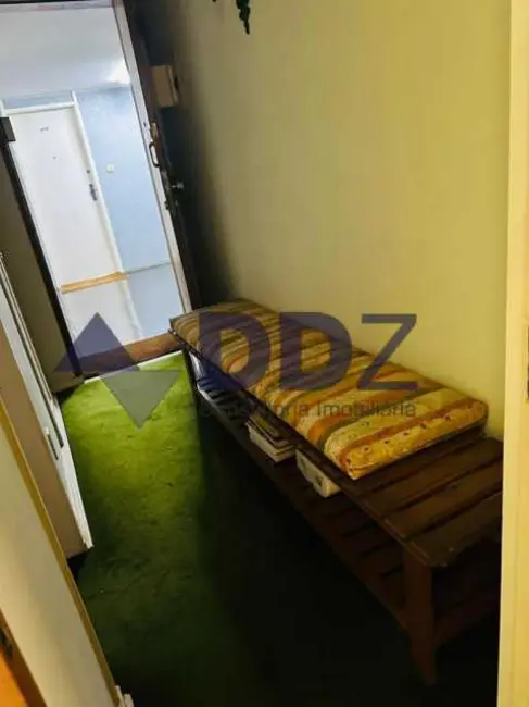 Sala Comercial à venda, 29m2 em Rio De Janeiro - RJ - imagem 5 Foto 5 de Sala Comercial à venda, 29m2 em Rio De Janeiro - RJ