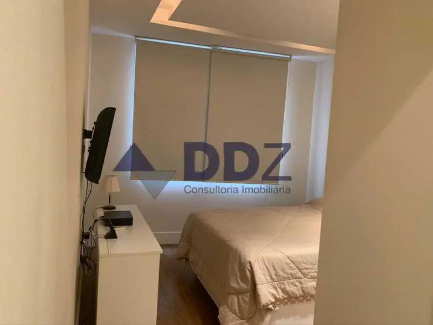 Foto 7 de Apartamento com 3 quartos à venda, 100m2 em Rio De Janeiro - RJ